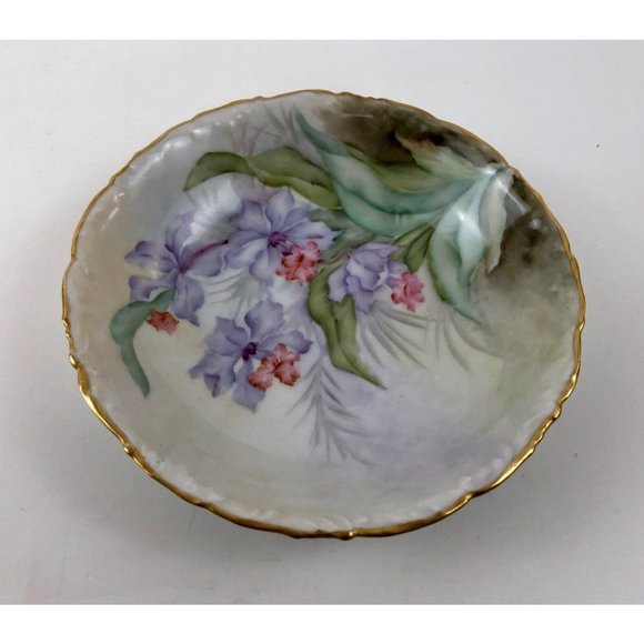 Limoges Bowl T & V France Depose Handpainted Flowers Scalloped Edge Gold Trim - Picture 6 of 8